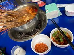 -牛华周记麻辣烫起源店