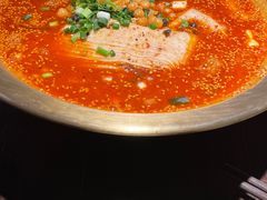 -张翻越·川渝冒菜·武汉黑鸭煲(城北万象城店)