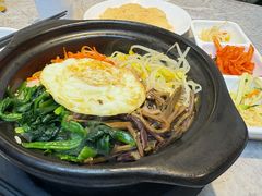 韩式石锅拌饭-屋里家延边朝鲜族冷面(南园店)