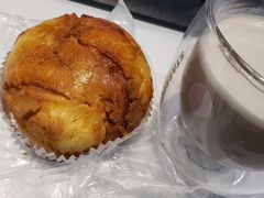 闪电菠萝包-沁屋面包店(人民东路店)