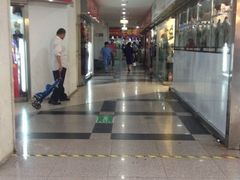 -友谊服饰商场(名品商厦店)