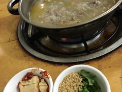 -阿妈土锅鸡
