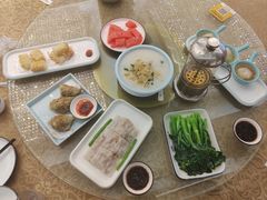 -卡尔顿东方银龙酒店•广西菜•早茶