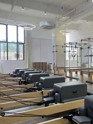 -亚太瑜伽普拉提学院