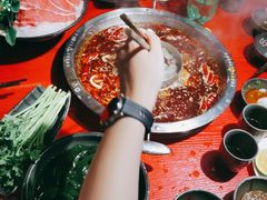 -谭鸭血老火锅(万象九宜城店)