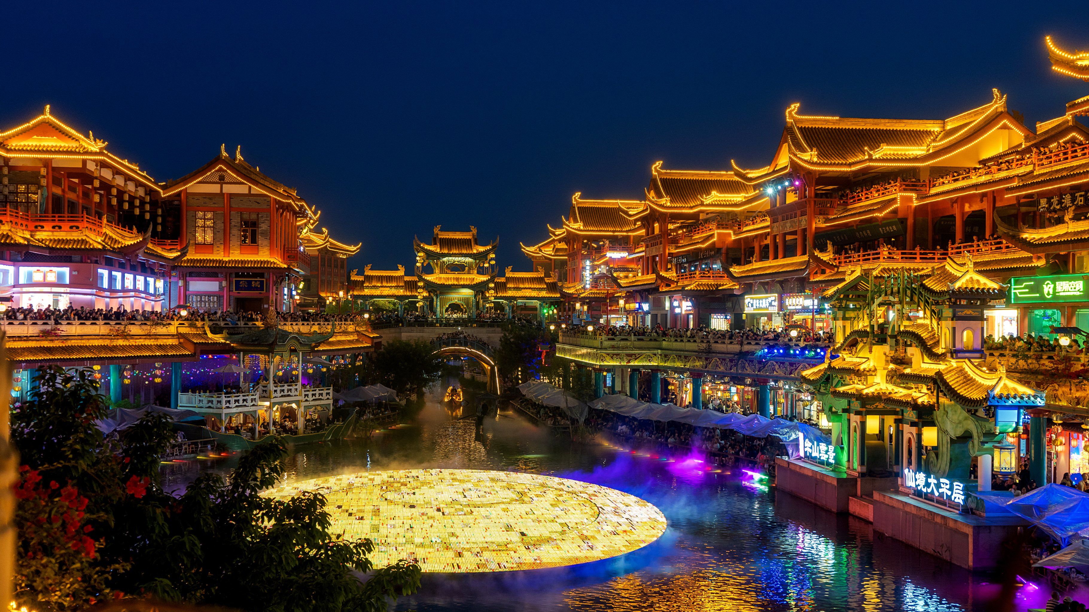 夜游古城,灯火阑珊处✨