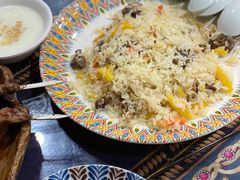 抓饭-乡村馕坑肉·烧烤·新疆菜·本地人更爱吃(阿勒泰首店)