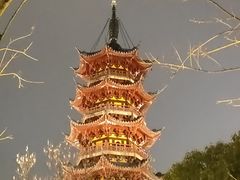 -龙华寺