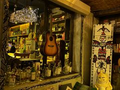 -城墙外BAR