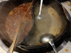 鸳鸯锅底-钢管厂五区小郡肝串串香(南山店)