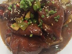 滇越一品烧猪手-滇越乘象云南餐厅(豆各庄店)
