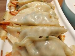 大虾三鲜锅贴-春水锅贴·传统鲁菜(大明湖店)
