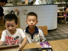 -乐凯撒披萨(东方新世界店)