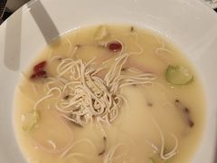 -桂满陇·手作小笼包&江南叫花鸡(中山公园店)