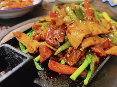 -手抄板凳江南菜(湖滨商业街店)