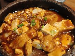 乾隆石锅豆腐鱼-马灯部落·西湖边的创意山景餐厅(虎跑动物园店)