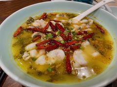 招牌酸菜鱼-港丽餐厅(杭大店)