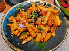 松茸干巴菌裹土豆擦擦-雀舞云南菜(乐客城店)