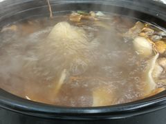 -牛知府云南菌汤鲜牛肉火锅(肖家湾店)