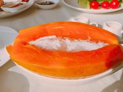木瓜炖官燕-頂好酒家·经典粤菜(海信广场店)