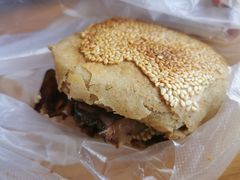 牛肉烧饼-李小老烧饼(常营民族家园店)