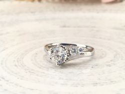 点击看大图 -威德钻石-克拉钻大本营(南京东路店)