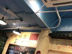 -马路边边 传媒大学店