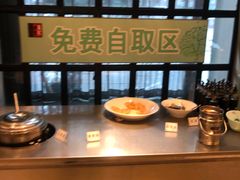 -吴记酱骨炖菜馆(西大直街店)