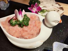 -谭公鱼头·鲜鱼火锅·小龙虾·江湖菜(秀沿路店)