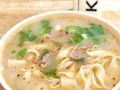 -费记胡辣汤(总店)