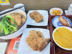 -百年老字号·观振兴蟹黄面·三虾面·苏式面(观前街富仁坊巷店)