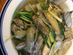 -琥珀老六龙虾(四里河店)