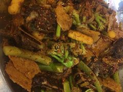 -嘎嘎鸭下巴·爆辣干锅(明教寺店)