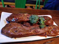 -鑫正兴东北烧烤(滨湖店)