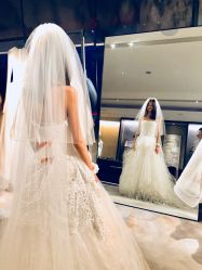 -Vera Wang婚纱礼服旗舰店