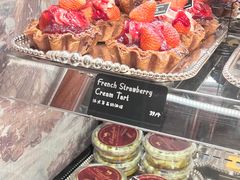 -BUTTERFUL&CREAMOROUS 黄油与面包(西单大悦城店)