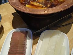 -临沂铁锅鲜鸡现炒青椒大公鸡干煸鸡(三元桥店)