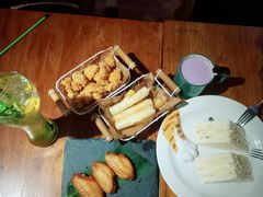 -more than meow吴止猫主题餐厅(承德 中船汇店)