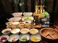-松山湖凯悦酒店·Café自助餐厅·周末火舞秀表演