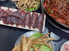 -铜元老码头鳝鱼火锅