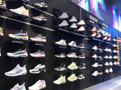 -NIKE品牌体验店(金源新燕莎店)