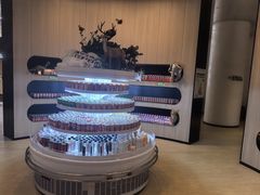 -涨巢·潮玩水疗局