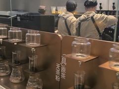 -喜茶(北京华贸购物中心店)