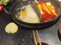 -重庆故事姊妹老火锅(财经学院店)