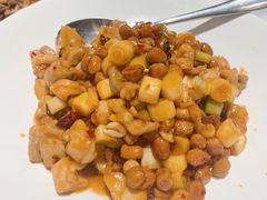 宫保鸡丁-小河盐帮·私家菜·烤鸭(三元桥·霄云路店)