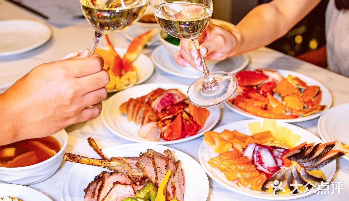 作为精致女孩，周末当然要犒劳自己一顿！