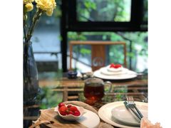 -箱美术馆私房菜(水晶郦城店)