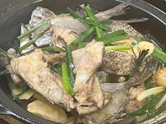 -东方之猪四更烤乳猪(金垦总店)