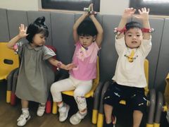 -MuaKids Garden