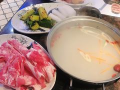 -阪尚皇·原切牛排·烤肉火锅自助(北京路店)